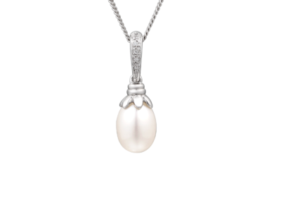 Twinkle Pearls Necklace