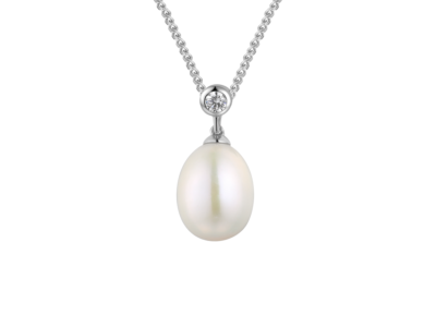 Lucero Freshwater Pearl Necklace